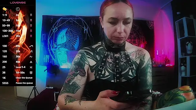 miss jenna lovee online show from 04-27-26, 12:30