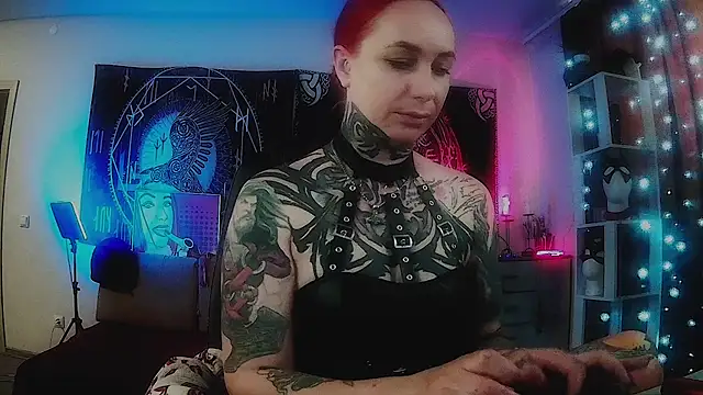 miss jenna lovee online show from 05-17-26, 01:36