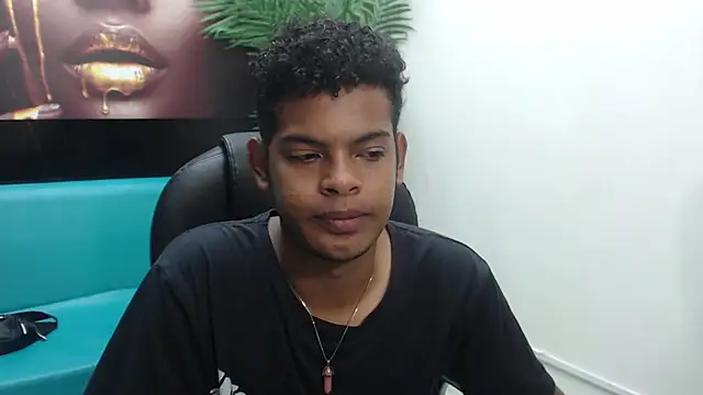 boylittle19cm online show from 03-11-25, 12:28