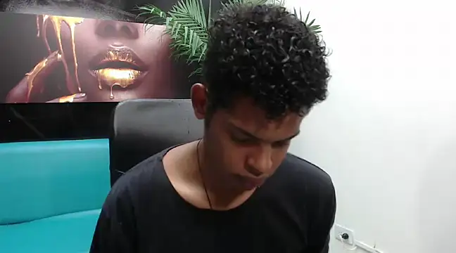 boylittle19cm online show from 03-21-25, 12:17