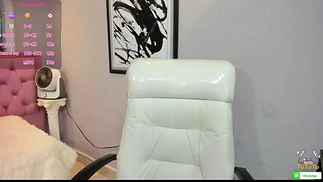 Snapshot of boylittle19cm chatting on 10-05-25, 12:25 boylittle19cm online show from 10-05-25, 12:25