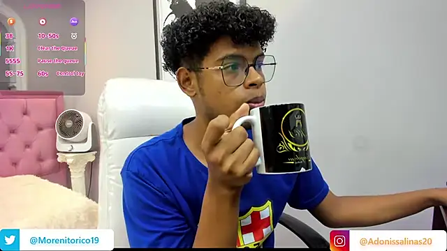 boylittle19cm online show from 10-07-25, 12:24