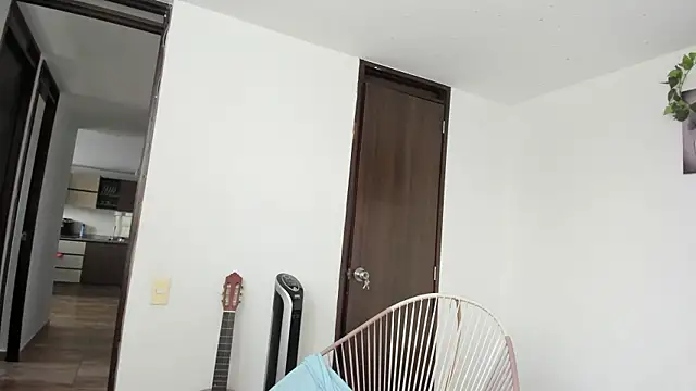 Eli dl online show from 04-21-26, 02:56