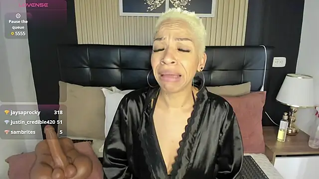 summer night  online show from 02-26-25, 05:39