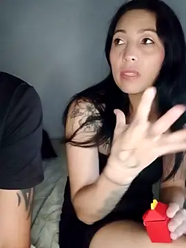 KarameloVzla online show from 12-02-25, 02:50