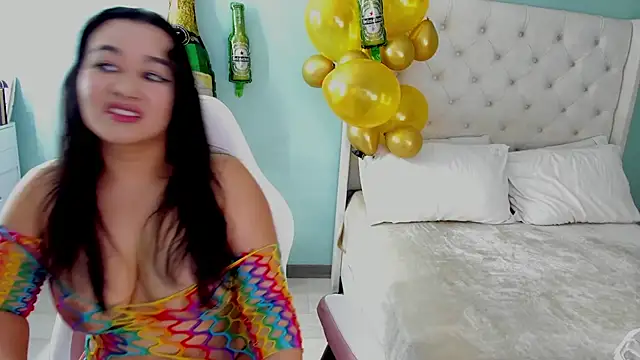 sharon leone26 online show from 09-24-25, 04:27