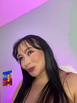 Snapshot of sharon_leone26 chatting on 02-08-26, 04:27 sharon leone26 online show from 02-08-26, 04:27