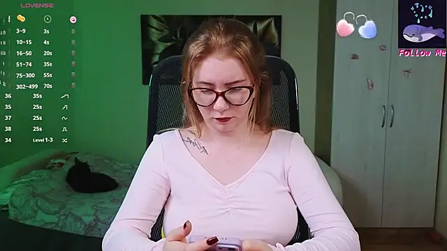 D0nna  online show from 09-13-25, 09:25