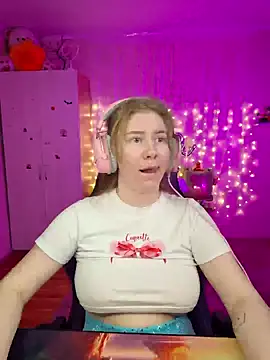 D0nna  online show from 04-19-26, 06:10