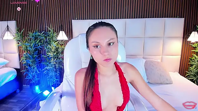 LindsyCater online show from 11-10-25, 12:26