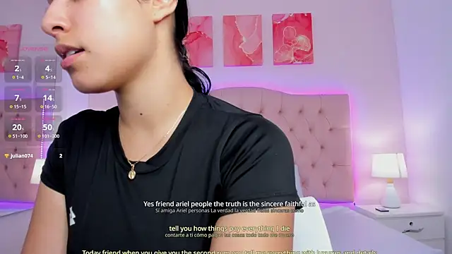 Snapshot of Emily_roux chatting on 02-04-25, 11:06 Emily roux online show from 02-04-25, 11:06