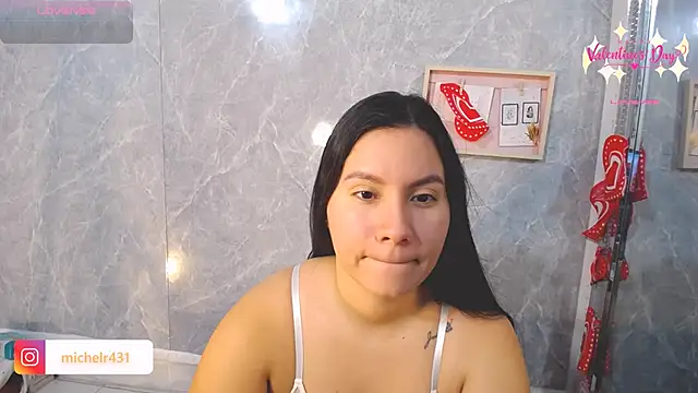 Mia  reys online show from 02-16-26, 01:07