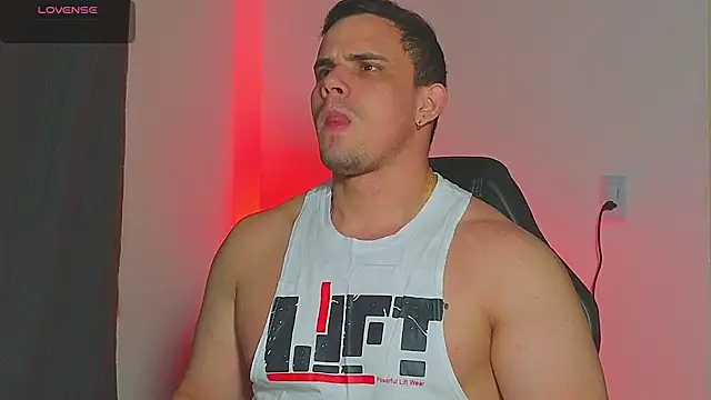 Snapshot of Regansmiths chatting on 01-17-26, 01:43 Regansmiths online show from 01-17-26, 01:43