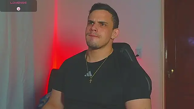 Snapshot of Regansmiths chatting on 02-15-26, 07:51 Regansmiths online show from 02-15-26, 07:51