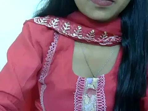Snapshot of momo_lov chatting on 03-10-25, 08:37 momo lov online show from 03-10-25, 08:37