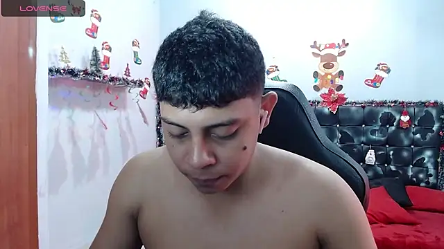 Wiiliam 20 online show from 12-23-24, 02:28