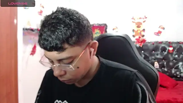 Wiiliam 20 online show from 12-24-24, 01:28