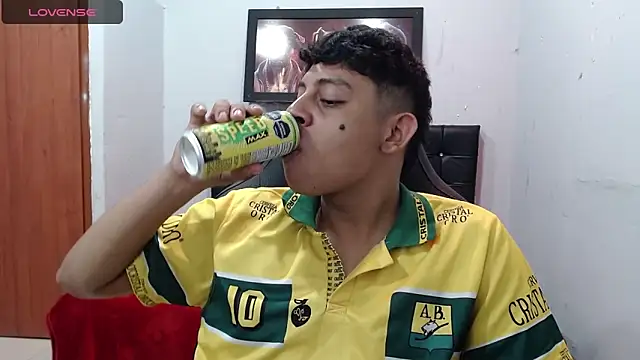 Wiiliam 20 online show from 02-28-25, 01:36