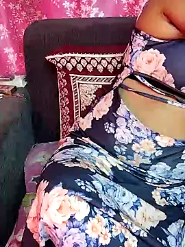 Snapshot of joya_bhabi chatting on 01-26-25, 03:06 joya bhabi online show from 01-26-25, 03:06