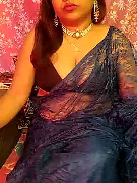 Snapshot of joya_bhabi chatting on 02-01-25, 12:47 joya bhabi online show from 02-01-25, 12:47