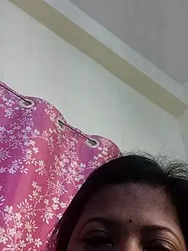 Snapshot of joya_bhabi chatting on 03-04-25, 01:17 joya bhabi online show from 03-04-25, 01:17