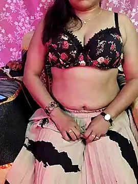 Snapshot of joya_bhabi chatting on 03-05-25, 03:51 joya bhabi online show from 03-05-25, 03:51