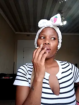 PerfectionBerrie online show from 02-01-26, 04:16