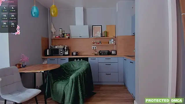  Lora Palmer online show from 03-31-26, 08:48