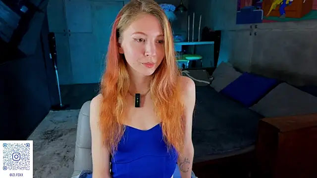Snapshot of izi-fox chatting on 05-14-26, 05:09 izi-fox online show from 05-14-26, 05:09