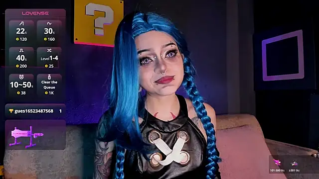 Snapshot of Elettra_Rou chatting on 12-05-25, 12:30 Elettra Rou online show from 12-05-25, 12:30