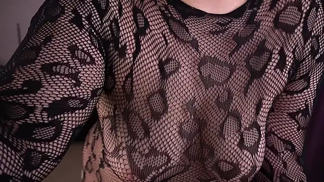 Snapshot of GabbieJay chatting on 11-06-25, 01:23 GabbieJay online show from 11-06-25, 01:23