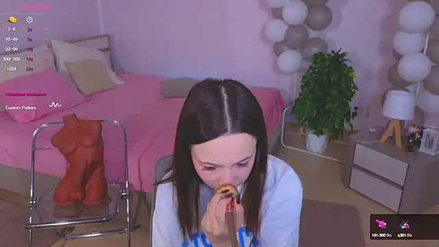 Hayle Hill online show from 01-22-25, 02:26