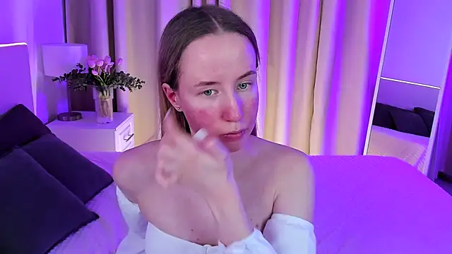 Cassie Kelman online show from 02-02-25, 02:48