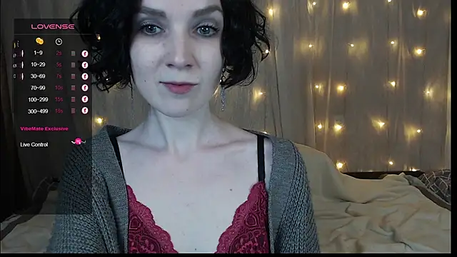 Snapshot of TinaWince chatting on 12-09-24, 08:00 TinaWince online show from 12-09-24, 08:00