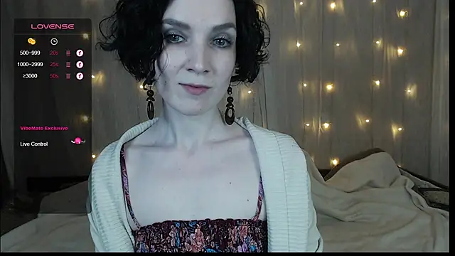 Snapshot of TinaWince chatting on 12-29-24, 08:00 TinaWince online show from 12-29-24, 08:00