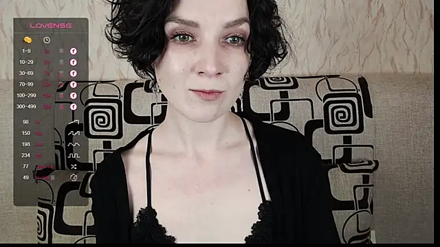 Snapshot of TinaWince chatting on 03-12-25, 09:23 TinaWince online show from 03-12-25, 09:23