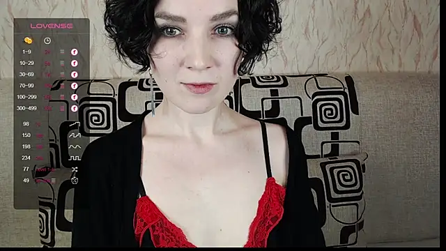Snapshot of TinaWince chatting on 03-15-25, 06:14 TinaWince online show from 03-15-25, 06:14
