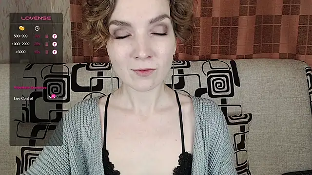 Snapshot of TinaWince chatting on 12-04-25, 04:33 TinaWince online show from 12-04-25, 04:33