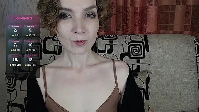 Snapshot of TinaWince chatting on 05-14-26, 05:03 TinaWince online show from 05-14-26, 05:03