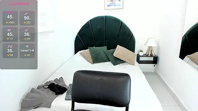  alaiasmile  online show from 05-15-26, 07:21