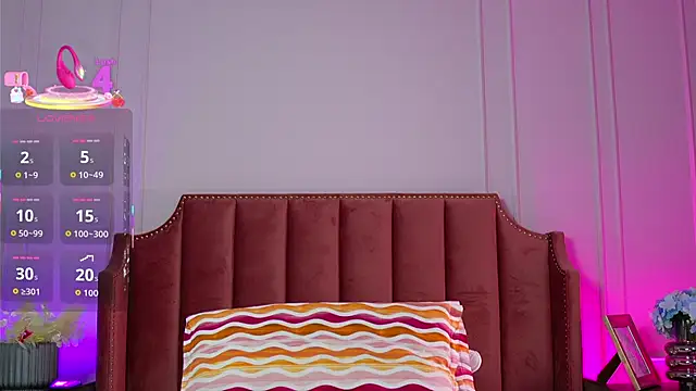 LisaRaee online show from 05-11-26, 04:18