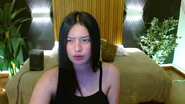 Snapshot of dafne_bss chatting on 12-17-24, 08:56 dafne bss online show from 12-17-24, 08:56