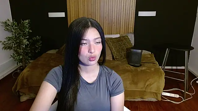 Snapshot of dafne_bss chatting on 02-07-25, 05:10 dafne bss online show from 02-07-25, 05:10