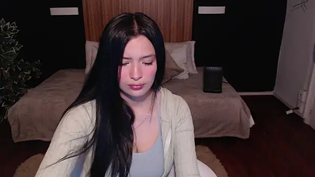 Snapshot of dafne_bss chatting on 03-04-25, 05:21 dafne bss online show from 03-04-25, 05:21