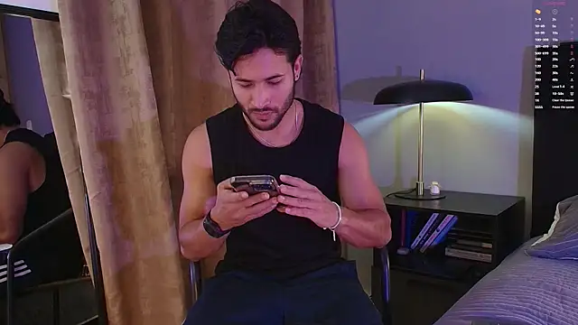 Snapshot of Valentinoford chatting on 01-16-26, 08:02 Valentinoford online show from 01-16-26, 08:02