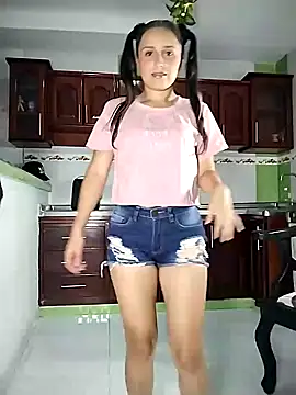 ARTHUR MINI online show from 02-05-25, 03:02