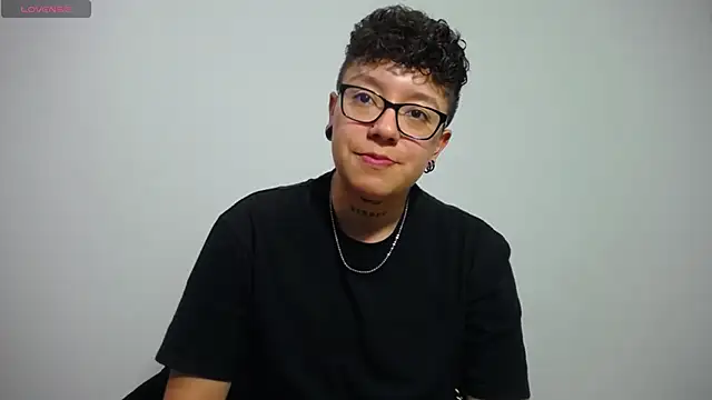 Snapshot of alex_noa chatting on 01-17-25, 07:05 alex noa online show from 01-17-25, 07:05