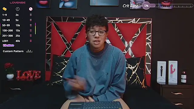 Snapshot of alex_noa chatting on 03-12-25, 01:58 alex noa online show from 03-12-25, 01:58