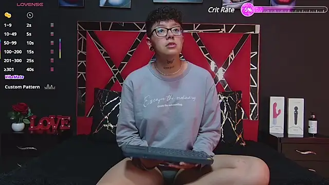 Snapshot of alex_noa chatting on 03-19-25, 07:27 alex noa online show from 03-19-25, 07:27