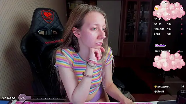 Snapshot of cutieMila chatting on 01-10-26, 11:56 cutieMila online show from 01-10-26, 11:56